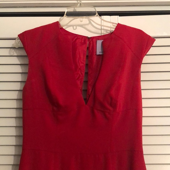 Red elegant floor length gown - Picture 2 of 3